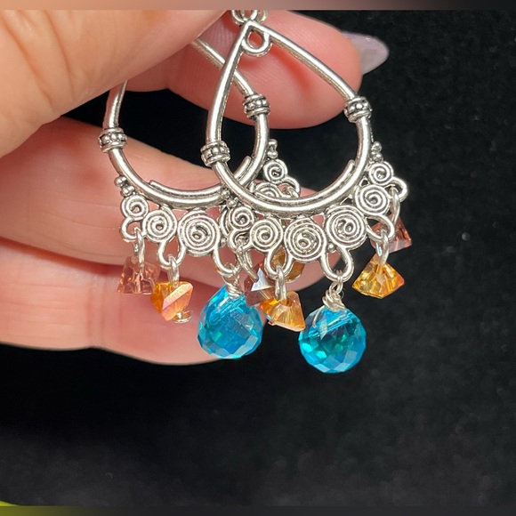 🦋✨Blue/topaz boho chandelier earrings -very pretty - Picture 2 of 7